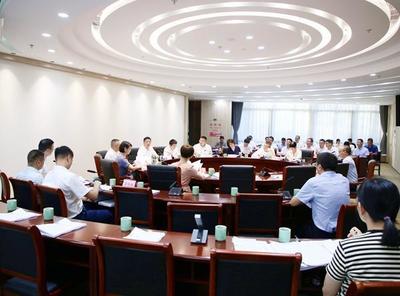 遂昌县召开县政府第二十一次常务会议 以精细服务保障高效决策